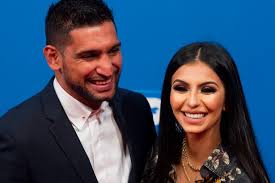 Amir khan weds faryal makhdoom (wedding pictures). Amir Khan And Wife Faryal Makhdoom In Talks For New Fly On The Wall Reality Show About Their Turbulent Marriage Mirror Online