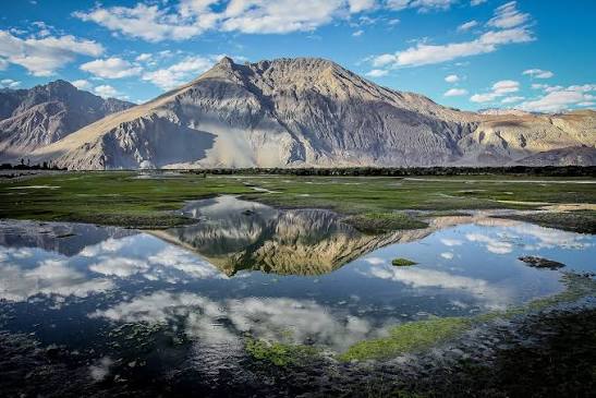 Wallpaper the sky, clouds, mountains, reflection, India, India, Ladakh, Nubra Valley for mobile and desktop, section пейзажи, resolution 2048x1366 - download