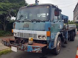 설명 편집 위 사진에서 보다시피, 크게 엔진 위에 캡이 위치해 앞 부분이 평평한 캡 오버 (cab over) 방식과 앞부분이 돌출된. í‹°ìŠ¤ë„ë¦¬ë‹·ì»´ ëŒ€í˜•íŠ¸ëŸ­ íƒœê·¸ì˜ ê¸€ ëª©ë¡