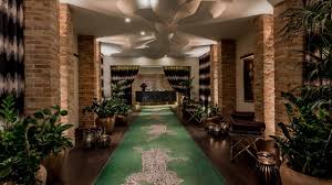 Das kreativteam von studio aisslinger spielt mit den gegensätzen und vereint sie zu einem einzigartigen großstadtdschungel. Hotel Zoo Berlin Berlin Charlottenburg Wilmersdorf Holidaycheck Berlin Deutschland
