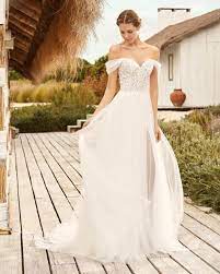 Wedding dress for bride 2020,beach vintage a line backless boho lace summer wedding dresses women plus size wedding dress 3.8 out of 5 stars 339 $139.99 $ 139. Brautkleider 2021 Aire Beach Wedding Aire Barcelona