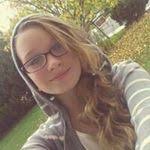 Laura Killion's Instagram, Twitter & Facebook