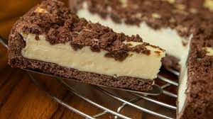 Ein kuchen daher rührt auch ihr leicht an marzipan erinnerndes aroma. Kuchen Russischer Zupfkuchen Gelingt Ganz Leicht