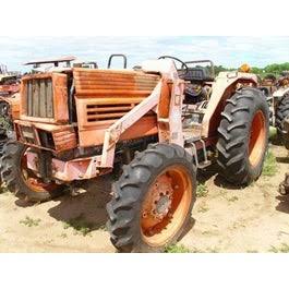 Kubota M4950 Tractor