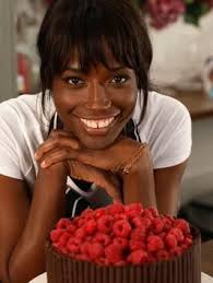 La verdad es que es una receta superfácil y que desprende un envolvente aroma en la cocina, entre dulzón y amargo de cacao, que. Simply Baking With Lorraine Pascale Lorraine Pascale Chef Lorraine Pascale Celebrity Chefs