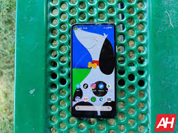 The official stock wallpapers of android 11 are now available. Android 11 Beta Update Breaks Pixel 4a For Fun Wallpapers Fix Coming