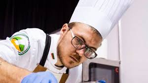 Suşef Sali Ali: Leziz yemek, keyif alarak pişirilen yemektir!