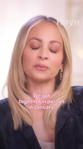 Paris and Nicole Miso Soop Hayu