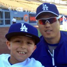 11일 방송된 tvn '코리안 몬스터'에선 류현진 배지현 부부의 이야기가 공개됐다. ë¥˜í˜„ì§„ ê¼¬ë§ˆíŒ¬ ìºì¹˜ë³¼ ë¥˜ëš± ì˜ ì„¼ìŠ¤ ç¾Žì–¸ë¡  ë©‹ì§€ë‹¤ ì´ëŸ¬ë‹ˆ ì‚¬ëž'ë°›ì§€ ë§¤ì¼ì‹ ë¬¸