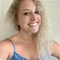 Beth Canova's Instagram, Twitter & Facebook