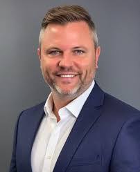 Seth Wyatt's Instagram, Twitter & Facebook