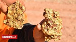 Most of the big nuggets that were found during the gold rush were melted down. Two Gold Nuggets Worth 350 000 Found In Australia Bbc News
