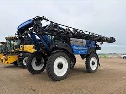 New Holland SP275R Sprayer