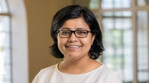 Karen Kmiec's Instagram, Twitter & Facebook