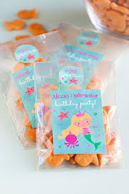 Perhaps the thrill of the ocean hooks some kids in the same way it does many adults—and that's why snacks with an ocean theme are bound to make a. 3 Diy Mermaid Party Favor Ideas Party Inspiration