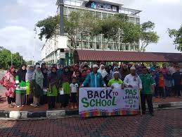 Pendahuluan pada 27 oktober 2017, kerajaan malaysia semasa pembentangan bajet tahun 2018 telah meluluskan pemberian bantuan awal persekolahan (bap). Program Back To School Pas Labuan Bantu 40 Penerima Bantuan Persekolahan Berita Parti Islam Se Malaysia Pas