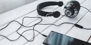 How To Clean Headphones The Only Guide You Ever Need Free Music Download App Music Download Apps Music Download