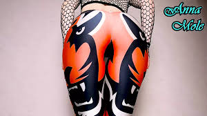 공짜 최상의 레깅스녀 야동 UHD 4K 2160p xHamster 포르노 영상들 2025. 신규 영상이 매일같이! | xHamster