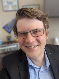 Kyle Carter awarded Leader in Place Management designation