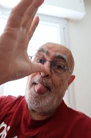 40 ans que Pancho fait rire les lecteurs de France-Antilles avec son « Poil  à Gratter » !