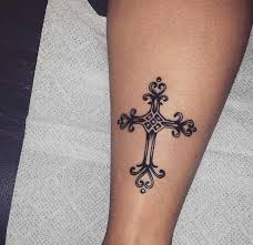 We did not find results for: Mayang 31 Tatuaje De Las Tres Cruces En El Cuello