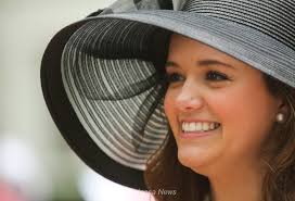 PHOTOS: Tapping On The Mound