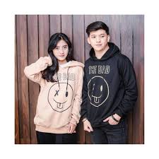 Daftar isi  hide 1 contoh model baju kantor wanita terbaru. Baju Couple 3 Sahabat Perempuan Lengan Panjang Couple Keren