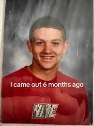 Evan Underwood's Instagram, Twitter & Facebook