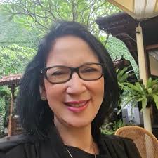 8 Potret Maureen Christy Mantan Istri Gideon Tengker, Ibu Tiri Nagita  Slavina yang Cantik Awet Muda dan Jarang Terekspos