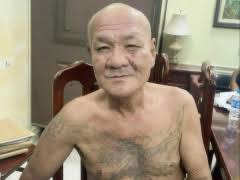 Khởi tố đối tượng cầm dao đâm người trên phố Trần Quang Khải