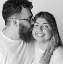 What's your corgi's name and where are you from?