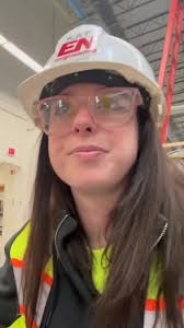 Frustrations in Construction: Women in Construction edition Time for  Carhartt to make women’s sizes in the cool looking items!!! @carhartt
