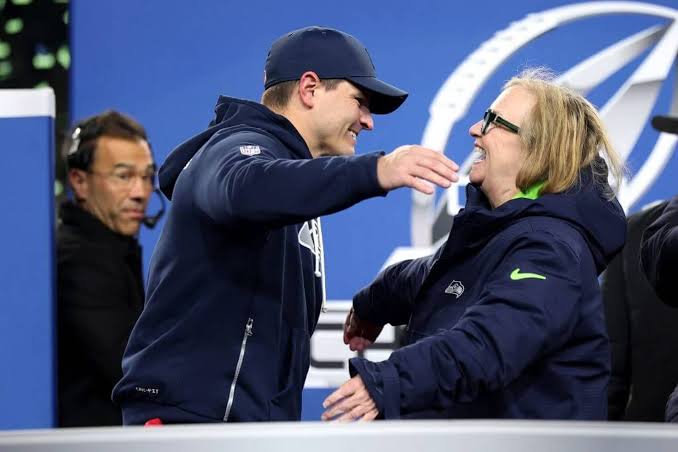 Seahawks owner Jody Allen isn't a placeholder. She's an essential leader -  The Athletic