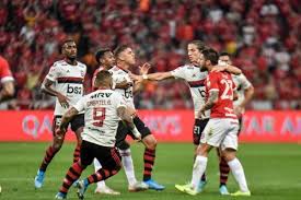 Placar ao vivo flamengo, resultados finais, tabelas, resumos de jogo com artilheiros, cartões amarelos e vermelhos, comparação de odds e estatísticas de confronto. Em Jogo Tenso Flamengo Empata Com O Inter No Beira Rio E Avanca Na Libertadores Jornal Ilustrado