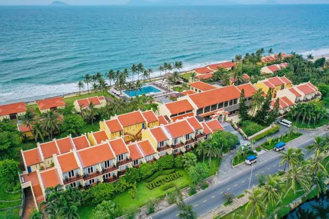 Ảnh toàn cảnh resort nhìn từ biển