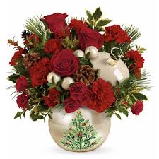 Flower delivery service is available to all 50 states and the us virgin islands. Christmas Tree Ornament Bouquet At Send Flowers