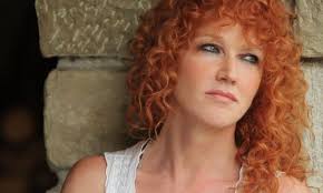 Di terra e di vento. Fiorella Mannoia Che Sia Benedetta Video E Testo Della Canzone Di Sanremo 2017 Periodico Daily