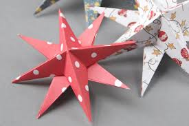 From the fortune tellers you learned as a kid to decorative paper cranes, there's plenty to try. 3d Paper Star Christmas Decorations Gathering Beauty