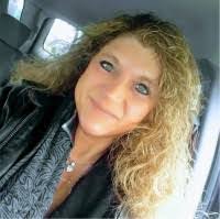 Christina Crossno's Instagram, Twitter & Facebook