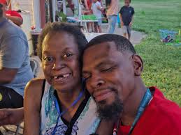 Looking for the Gibbs twins and Joe o Malley and my best pal Tam Neil