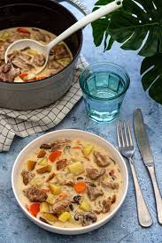 Mijote De Veau Et Legumes D Hiver A La Creme Amandine Cooking Recette Plat Mijote Repas D Hiver Repas Automne