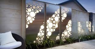 Epingle Par Mona Si Sur Interior And Arhitecture Decoration Mur Exterieur Deco Mur Exterieur Deco Mur Exterieur Jardin