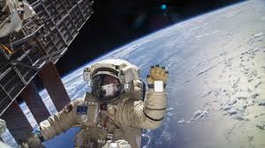 Последние твиты от thomas pesquet (@thom_astro). France 2 Diffuse Ce Soir Un Documentaire Captivant Sur L Astronaute Thomas Pesquet