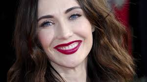 Carice van Houten zou graag Kate Bush willen vertolken