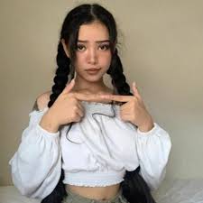 Bella poarch part 2 |tiktok compilation. Bella Poarch Chicken Wing Spence Remix Tiktok Song By Trapivolution