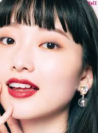 一重さん】【奥二重さん】一気に洒落感UP！“似合う”カラーラインの極意【【目のカタチ別】プロのアイラインの描き方】｜美容メディアVOCE（ヴォーチェ）