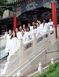China's new 4 + 4 medical education programme - The Lancet