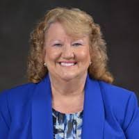 Wendy Squires's Instagram, Twitter & Facebook