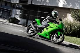 Latest ninja 250 2021 available in 3 variant(s). Kawasaki Ninja 250r Specs 2011 2012 Autoevolution