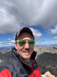 Hiking Quandary Peak in Colorado